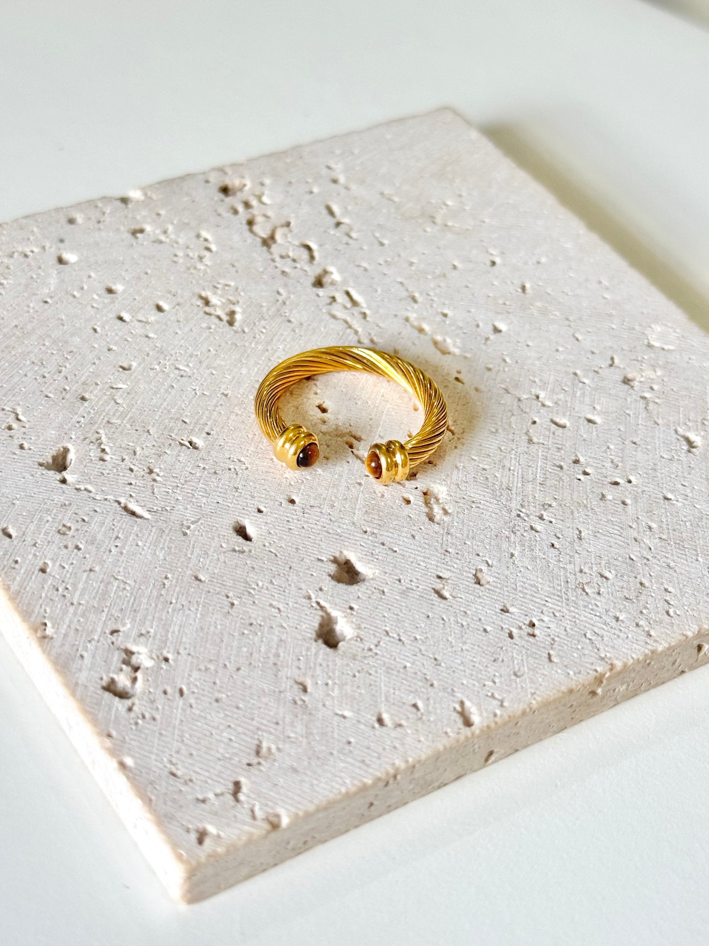 Savia Rings