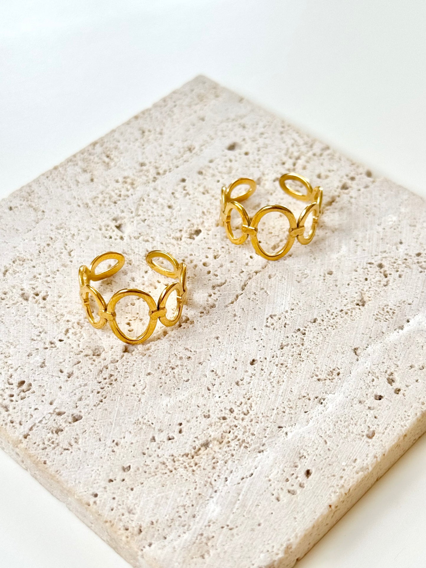 Zara Ring