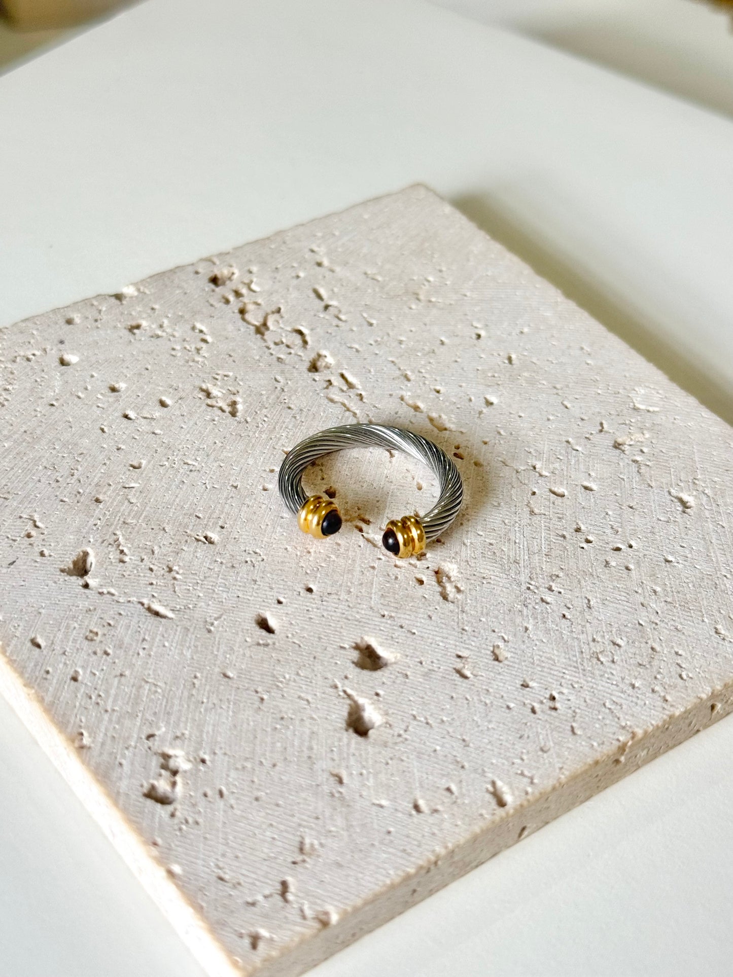 Savia Rings