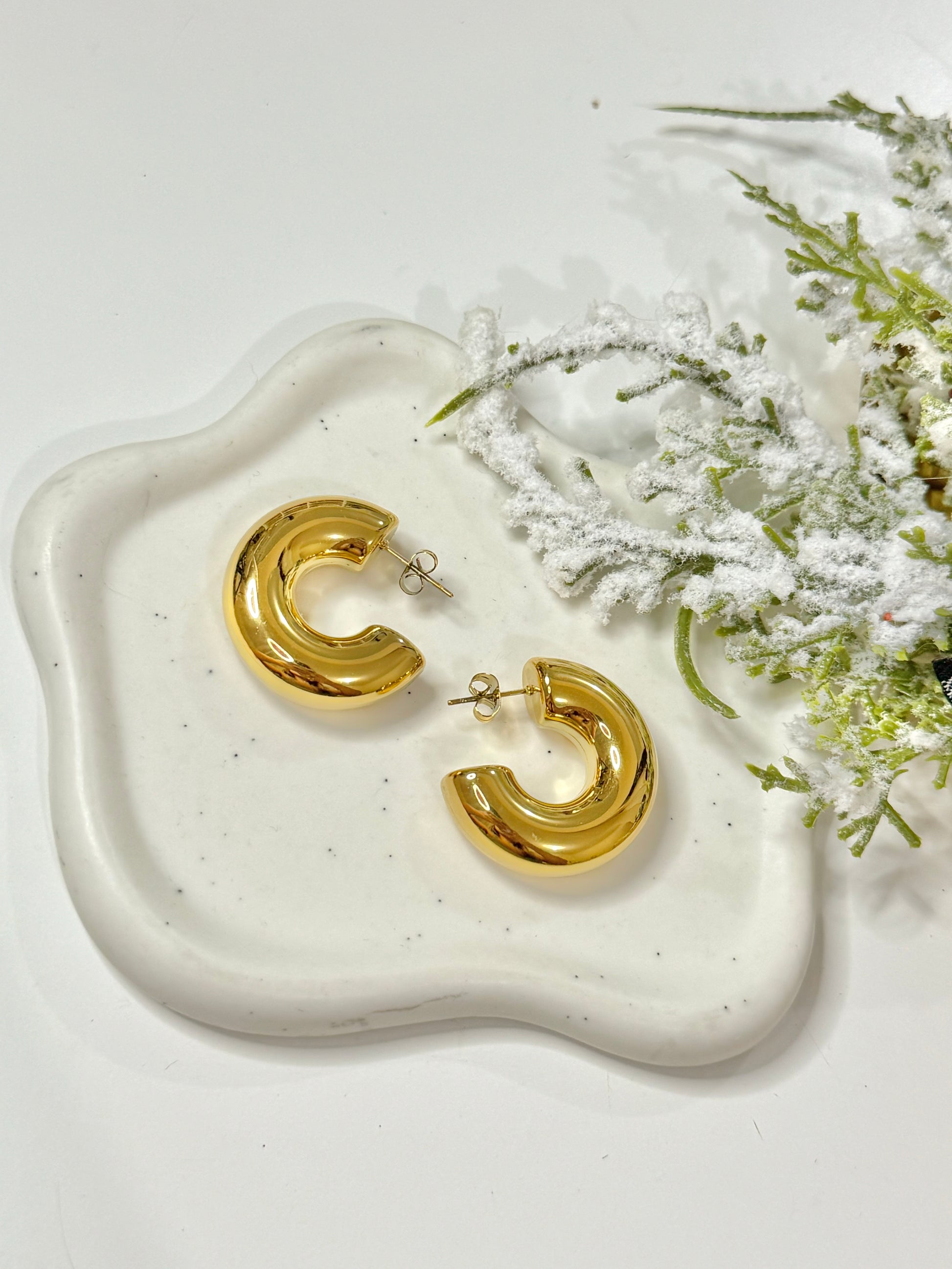 Bold Earrings – Simply Perfect Boutique