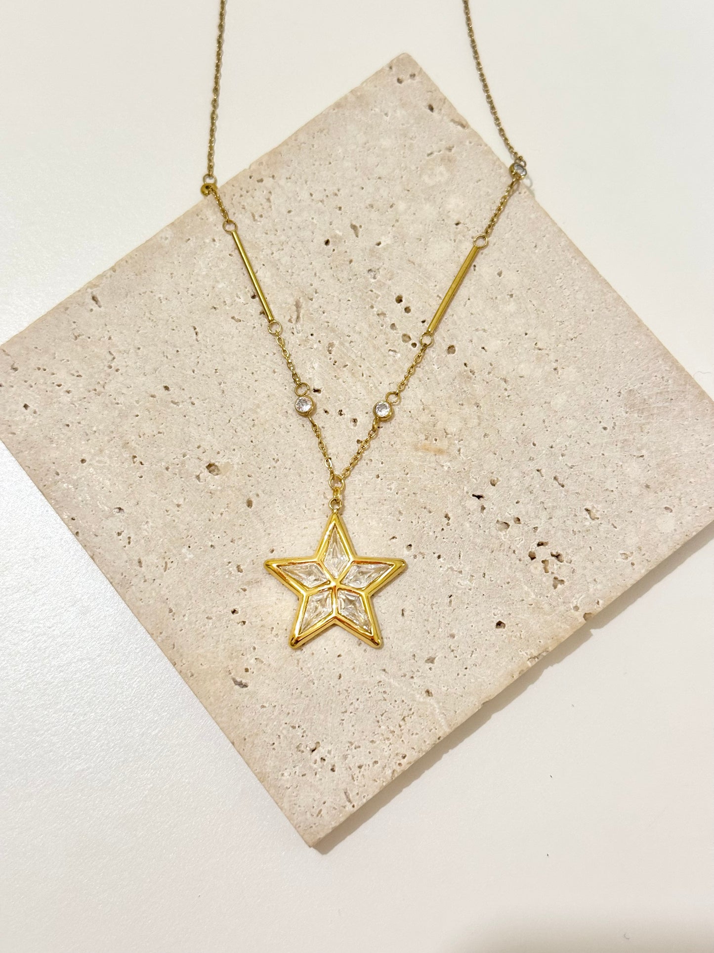 Shine Star Neclace