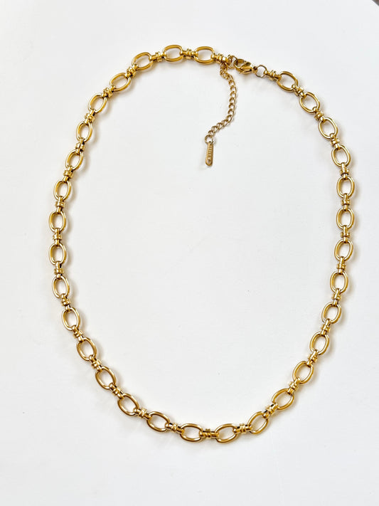 Kat Necklace