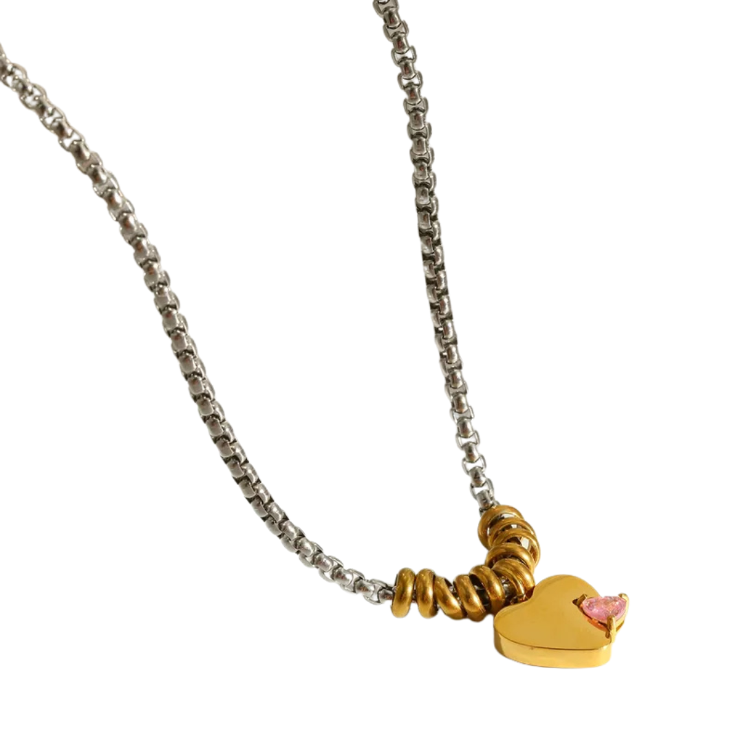 Mía Necklace